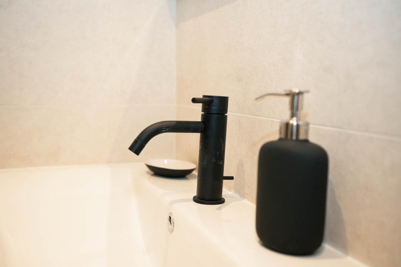 Black Marble - Design Apartment 巴里 外观 照片